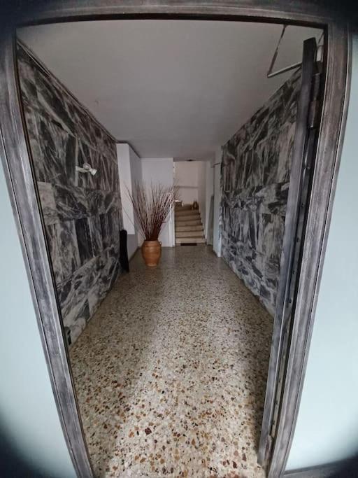 Apollo Apartment Athens/Airport Spáta エクステリア 写真